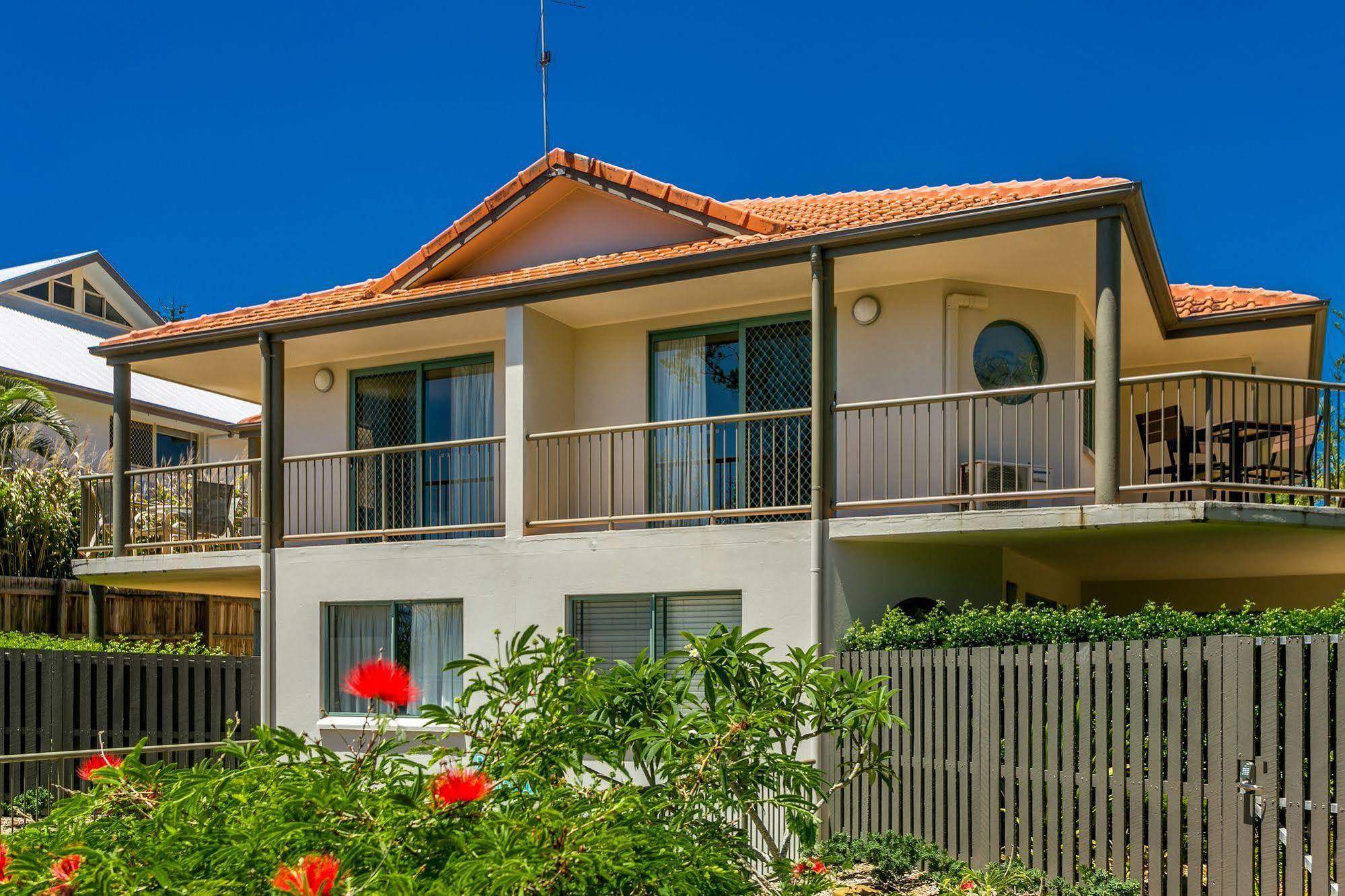 Beaches Apartments Μπάιρον Μπέι Εξωτερικό φωτογραφία