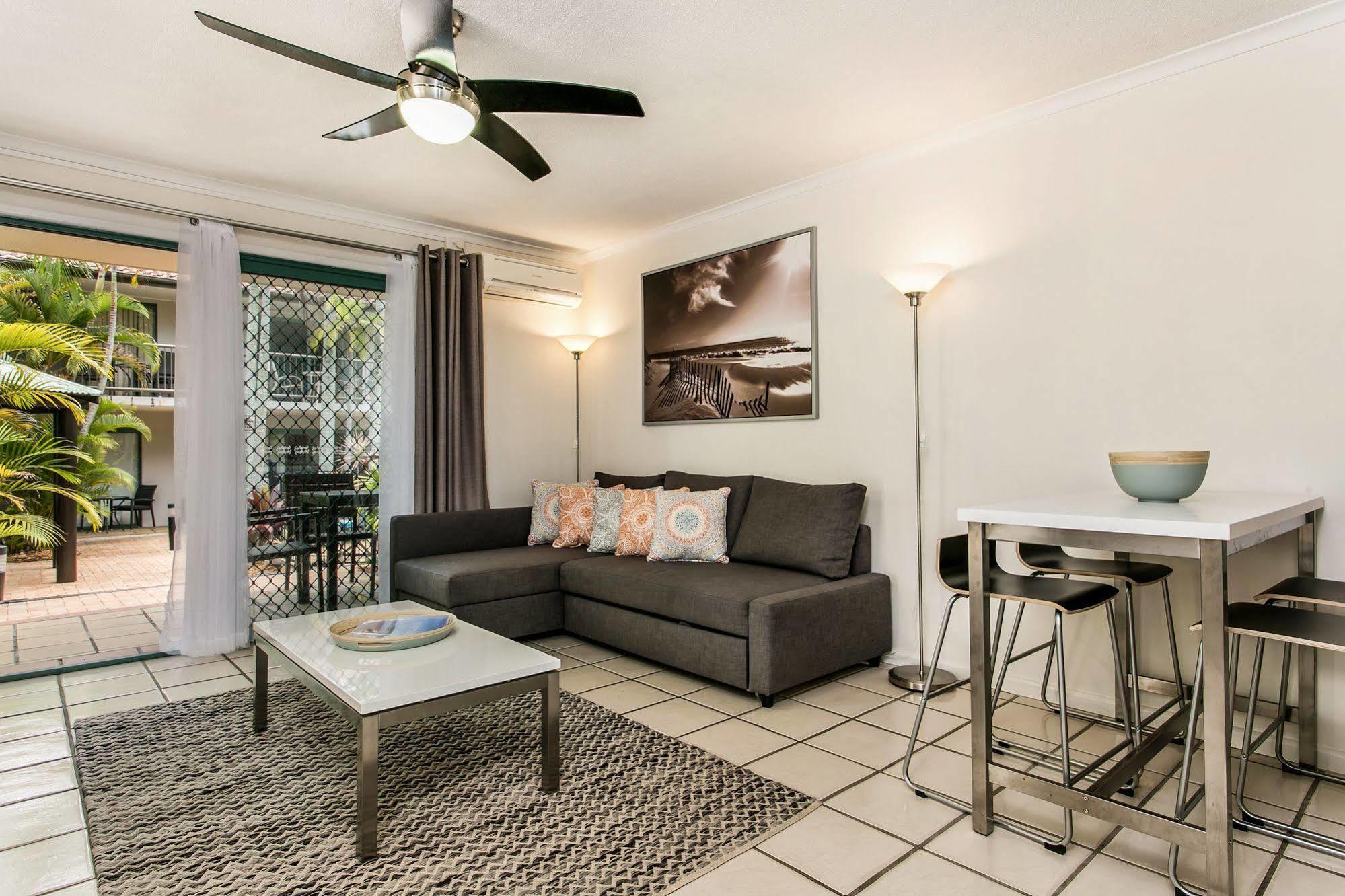 Beaches Apartments Μπάιρον Μπέι Εξωτερικό φωτογραφία
